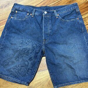 Men's Levi's Jean shorts like New - Size 34